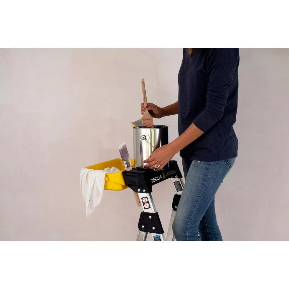Échelle Gorilla Ladders robuste à double plateforme amovible avec seau de chantier, 5,5 pi, aluminium, multicolore