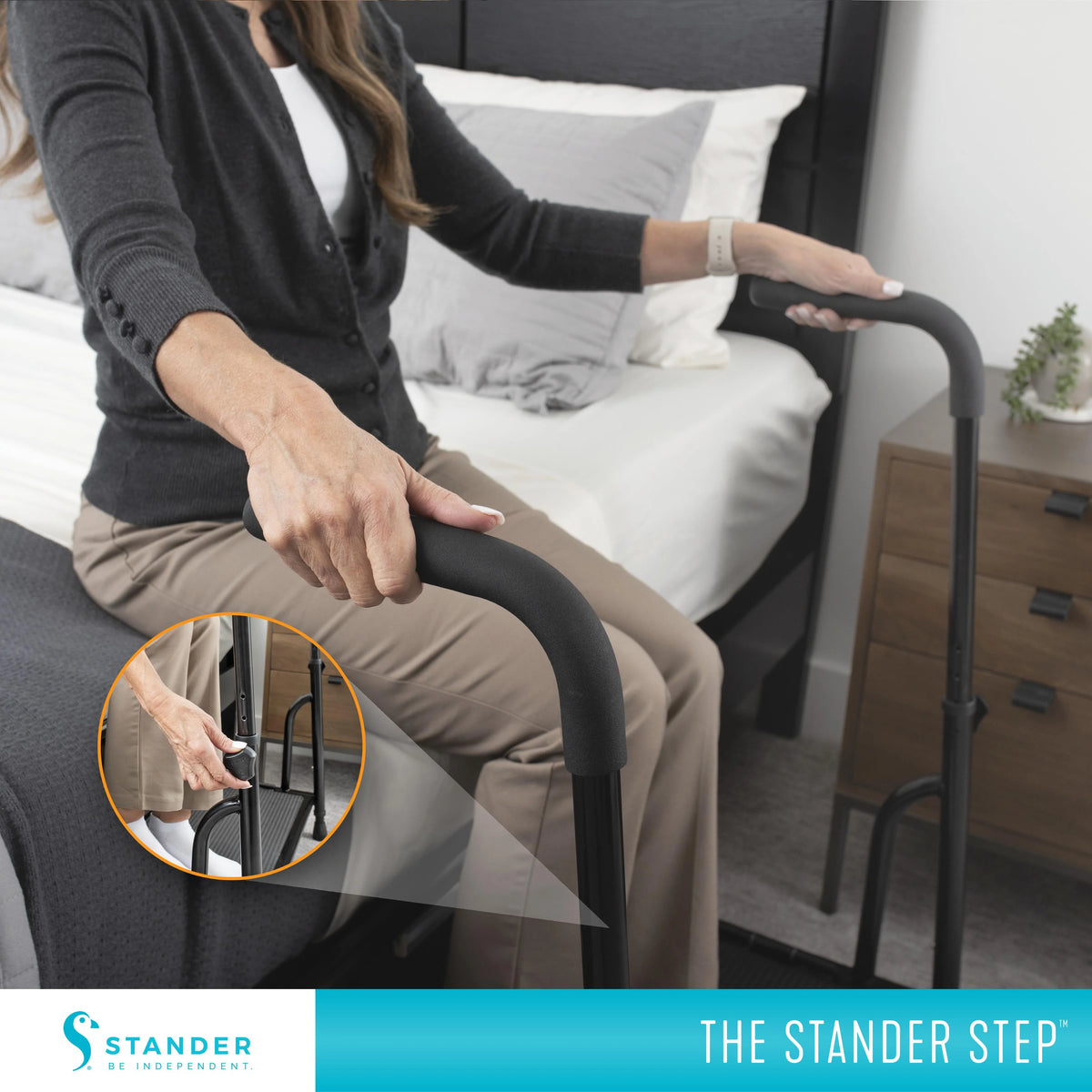 Marchepied Stander, marchepied de lit avec rampes d'appui réglables pour personnes âgées, marchepied extra large robuste, marchepied avec barres d'appui et lumière à détection de mouvement, blanc