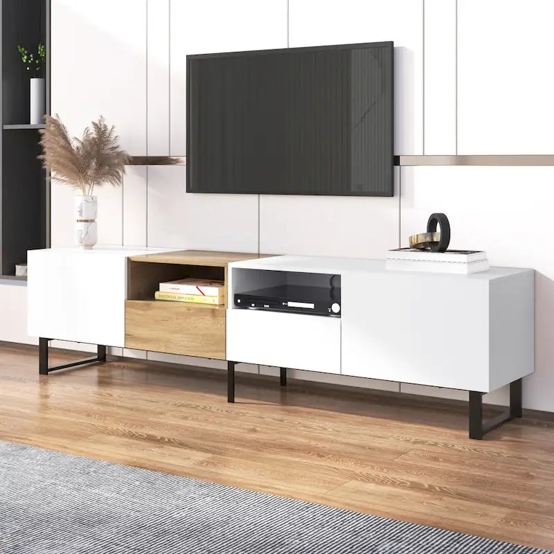 Meuble TV avec 2 placards et compartiment de rangement ouvert