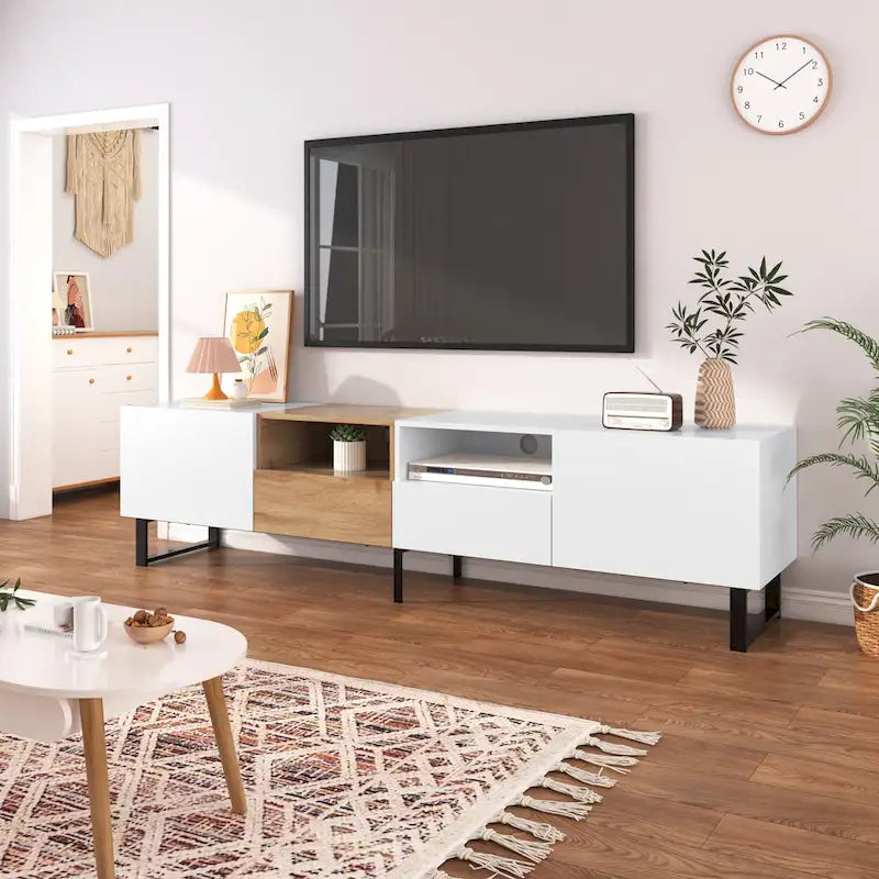 Meuble TV avec 2 placards et compartiment de rangement ouvert