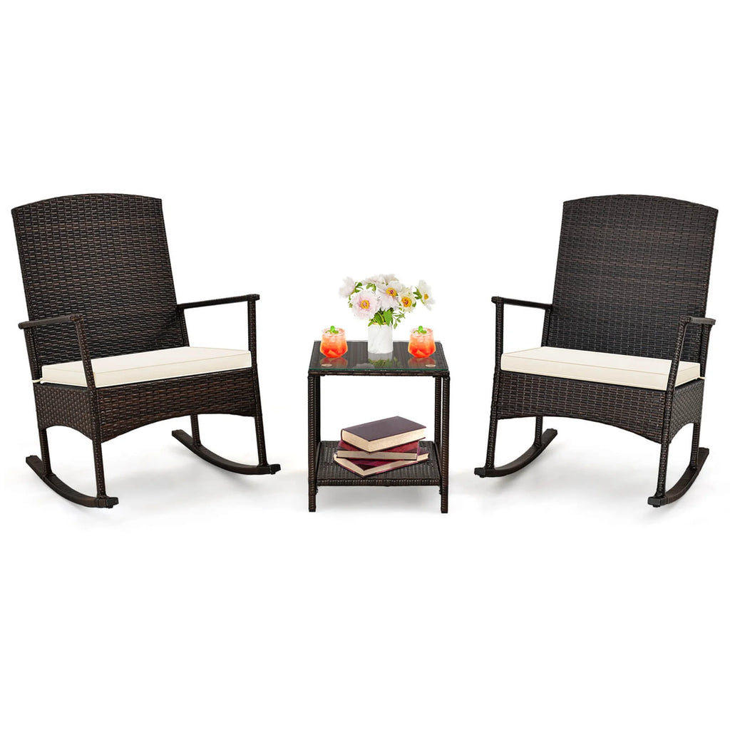 Costway Serenity Ensemble de patio 3 pièces avec fauteuils à bascule en résine tressée, coussins blancs et table basse à 2 niveaux