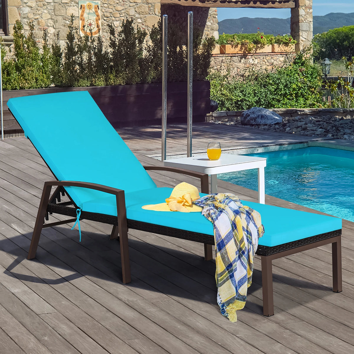 Costway Lot de 2 chaises longues de jardin en rotin, inclinables avec dossier réglable et coussinés, rouges