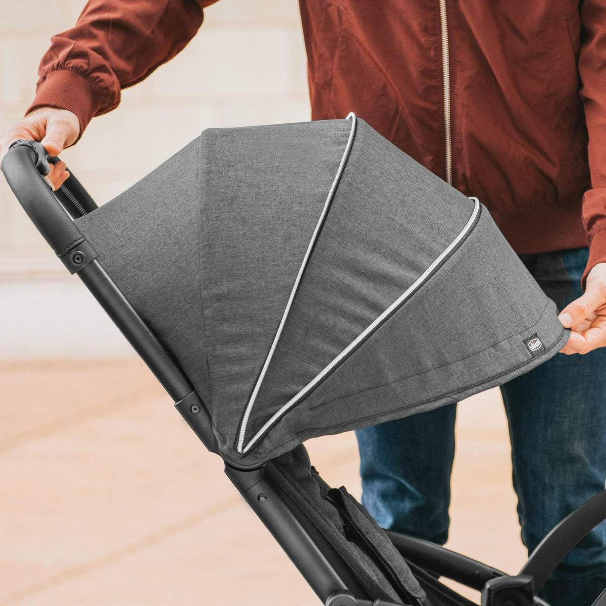 Poussette compacte Chicco Presto - Graphite (gris). Neuve