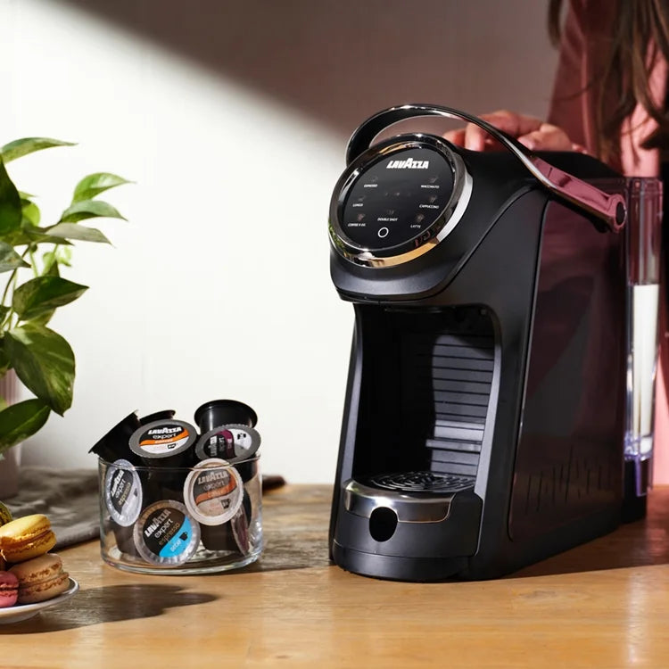 Machine à expresso et à café Lavazza Classy Plus, compatibilité des capsules Expert