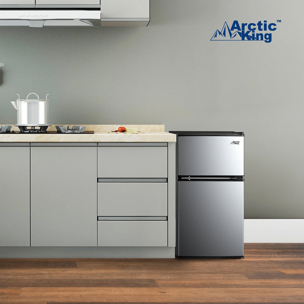 Mini-réfrigérateur Arctic King de 3,2 pi³, à deux portes avec congélateur, en acier inoxydable, certifié Energy Star
