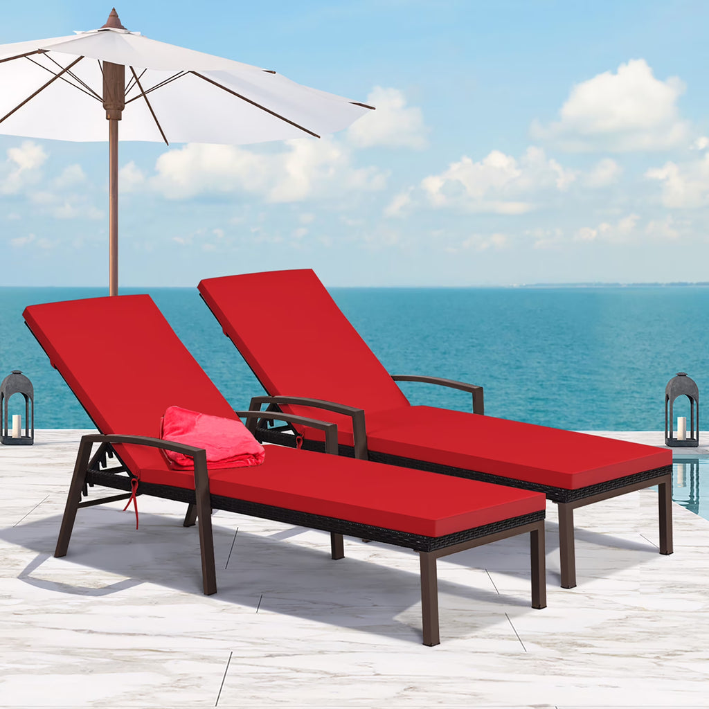 Costway Lot de 2 chaises longues de jardin en rotin, inclinables avec dossier réglable et coussinés, rouges