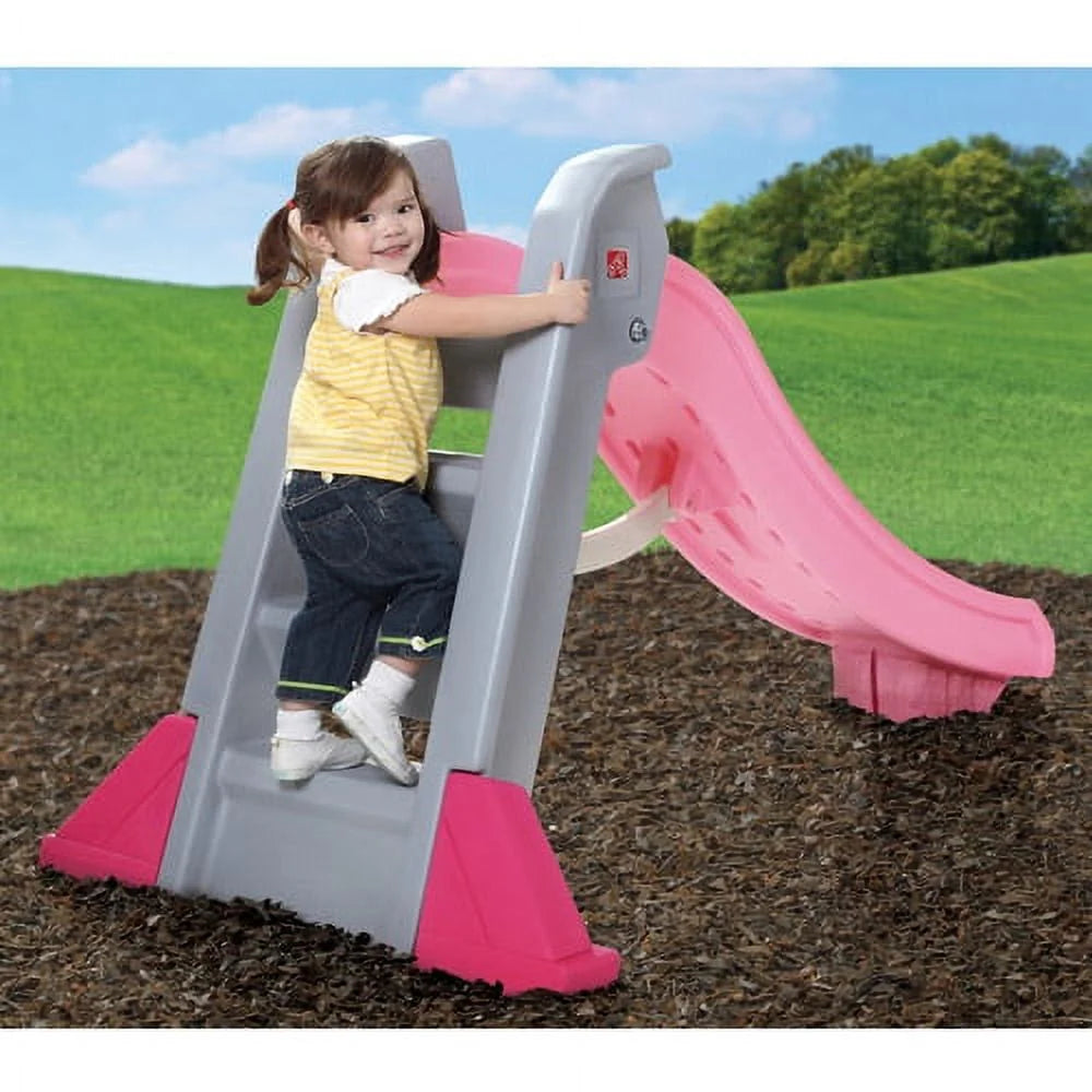 Grand toboggan pliant rose Naturally Playful de Step2, pour tout-petits
