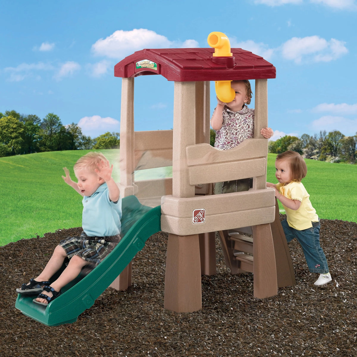 Step2 Cabane d’arbre d’observation Naturally Playful, structure de grimpe avec toboggan pour tout-petits