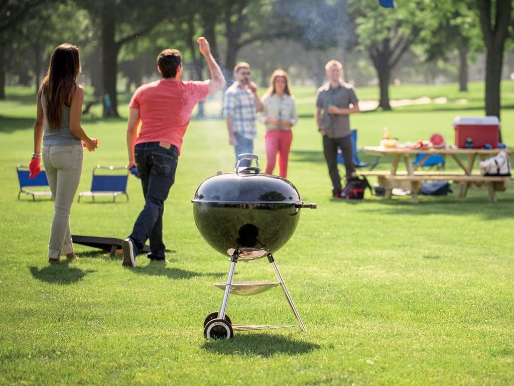 Barbecue au charbon de 22 pouces