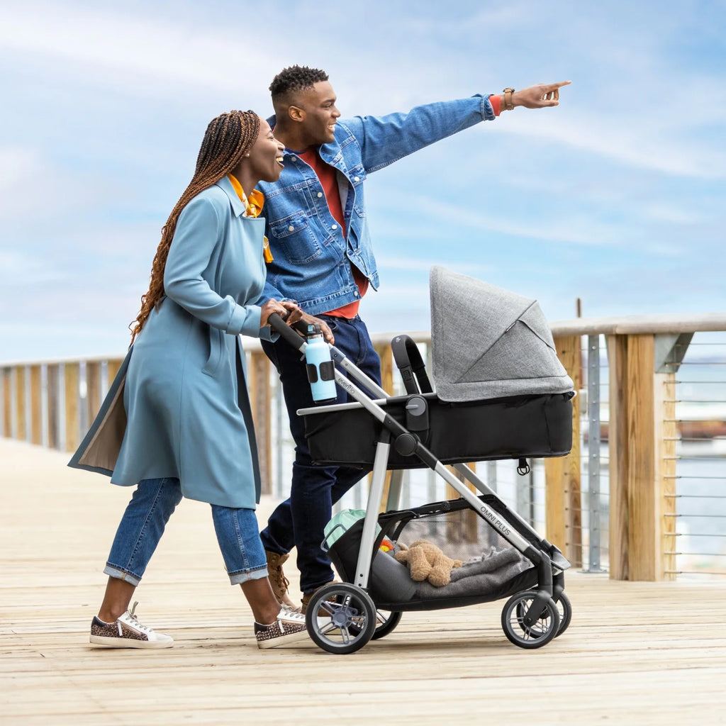 Système de voyage modulaire Evenflo Omni Plus avec siège auto pour bébé LiteMax Sport, gris Mylar, unisexe
