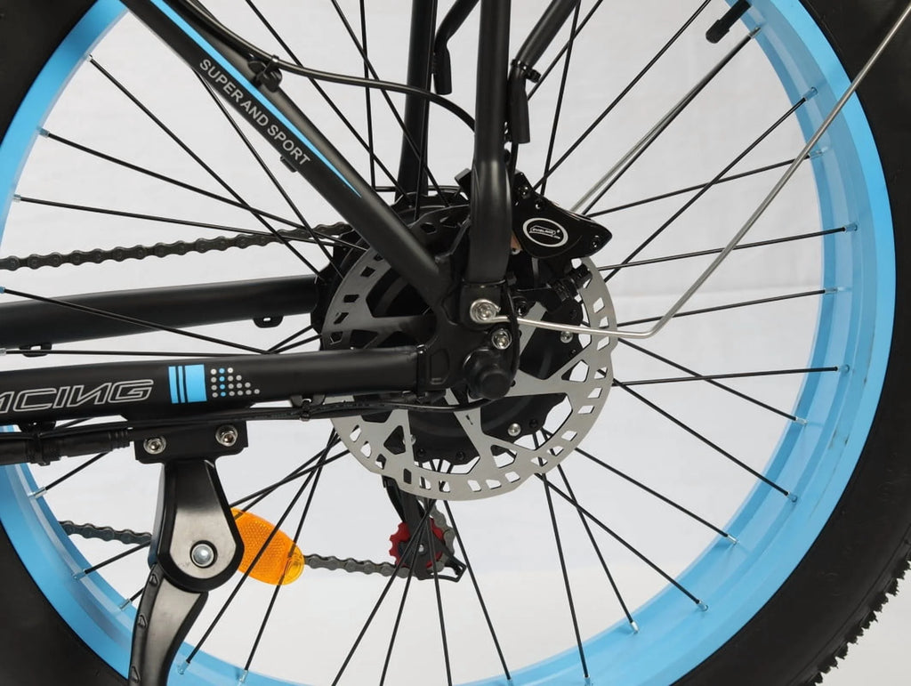 Vélo électrique 5000 W (crête) pour adultes, moto électrique avec batterie 60 V 25 Ah, vélo électrique à double moteur 80 km/h, vélo électrique à pneus larges 26 × 4,0, VTT à transmission intégrale et 21 vitesses pour tous les terrains UL 2849