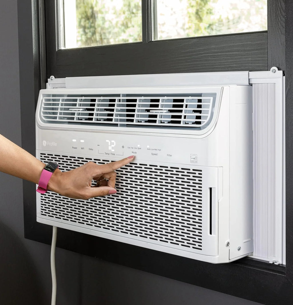 Climatiseur intelligent GE 12 000 BTU 110 V à installer dans une fenêtre avec Wi-Fi