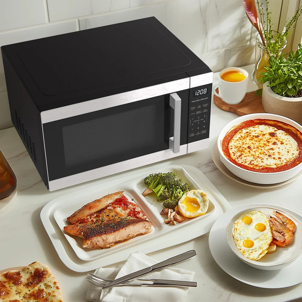Four micro-ondes de comptoir Hamilton Beach de 1,6 pi³ avec cuisson par capteur, en acier inoxydable, neuf
