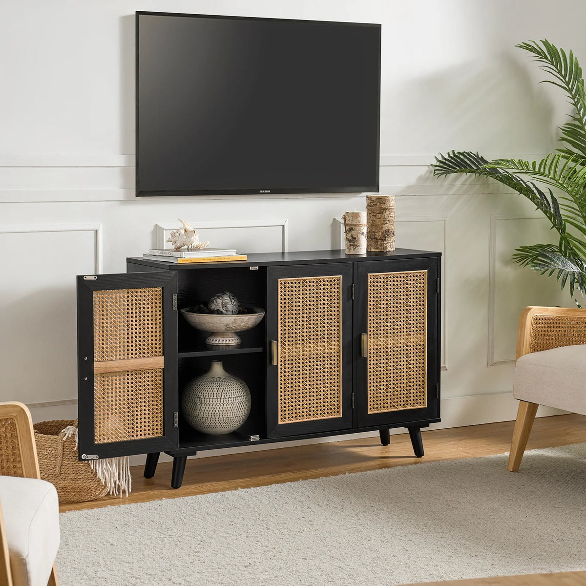 Buffet Boho en bois à 3 portes, meuble de rangement avec portes en rotin, noyer
