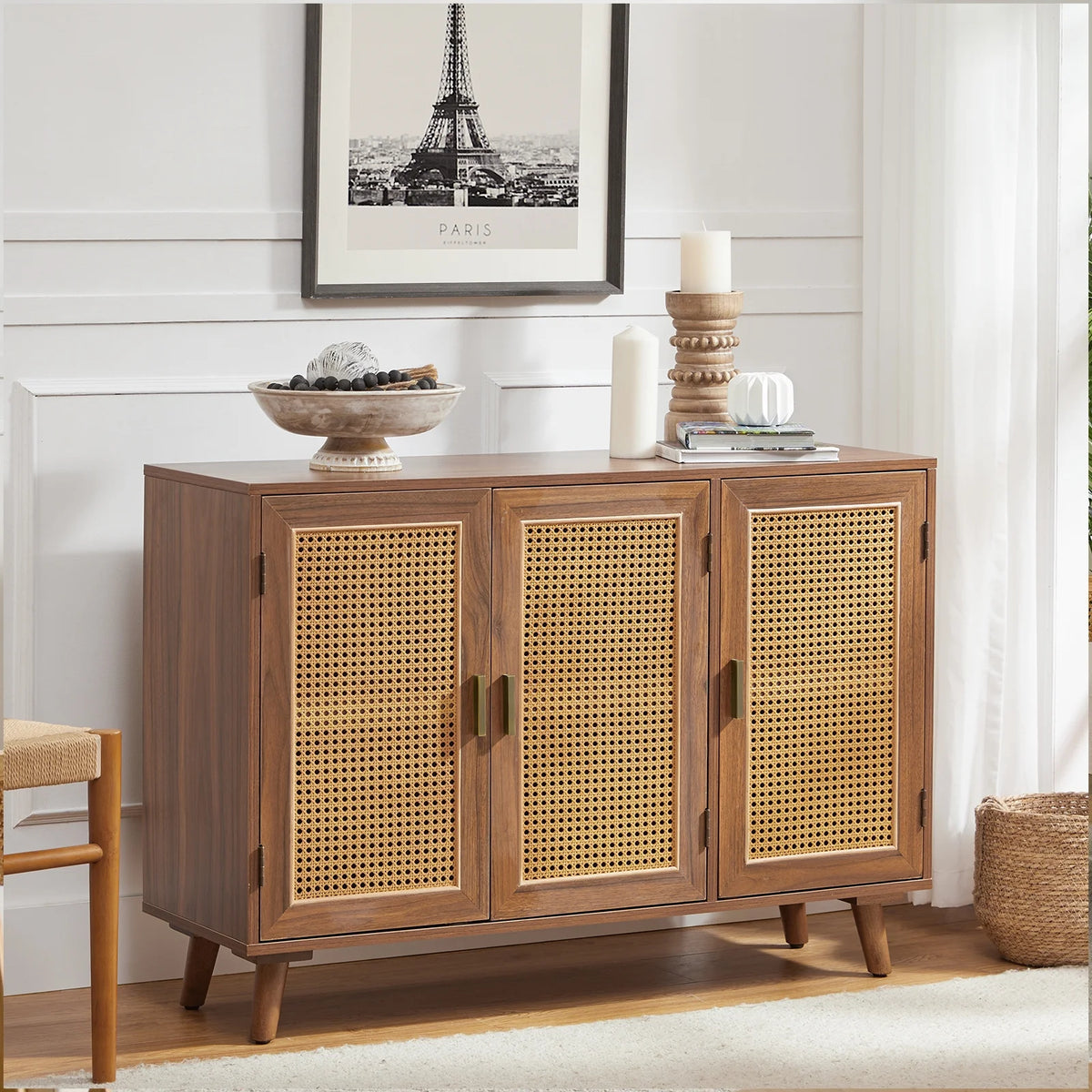 Buffet Boho en bois à 3 portes, meuble de rangement avec portes en rotin, noyer