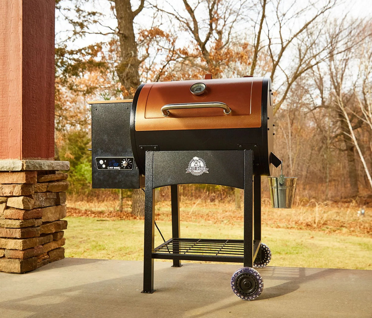 Barbecue à granulés à bois Pit Boss 700 Classic avec gril à flammes