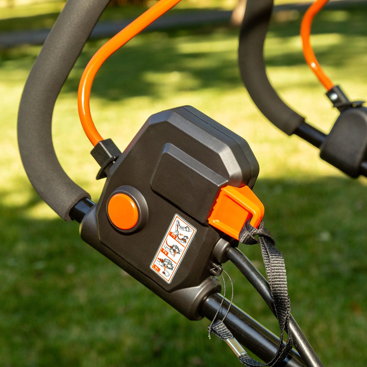 Tondeuse à gazon sans fil SENIX 40V à moteur sans balais, plateau de 18 po, lame de coupe de 17 po, fonction 2-en-1 broyage et ramassage, réglage en 6 positions, LPPX2-M5