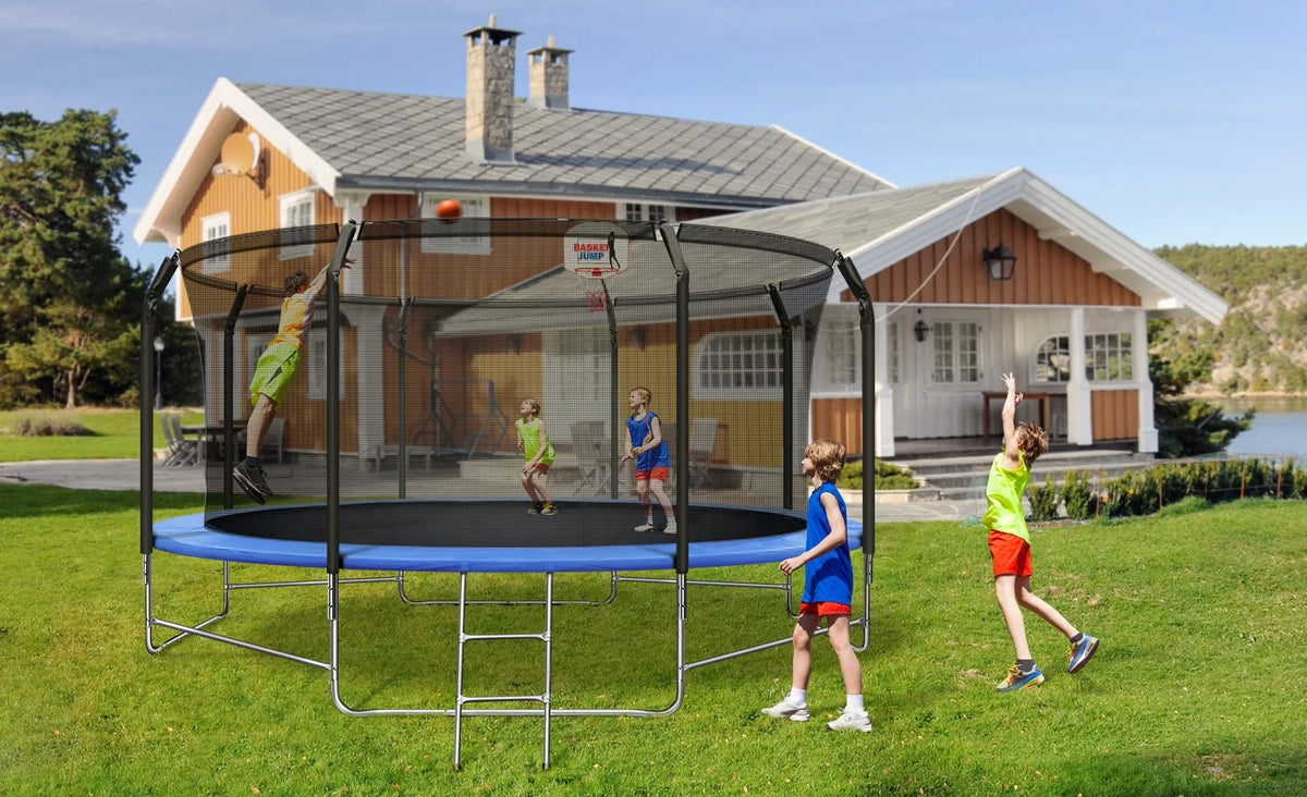Trampoline de 14 pieds pour enfants, avec panier de basket et filet de sécurité, capacité de 880 lb pour 4 enfants, tapis imperméable et échelle, trampoline d’extérieur pour jardin