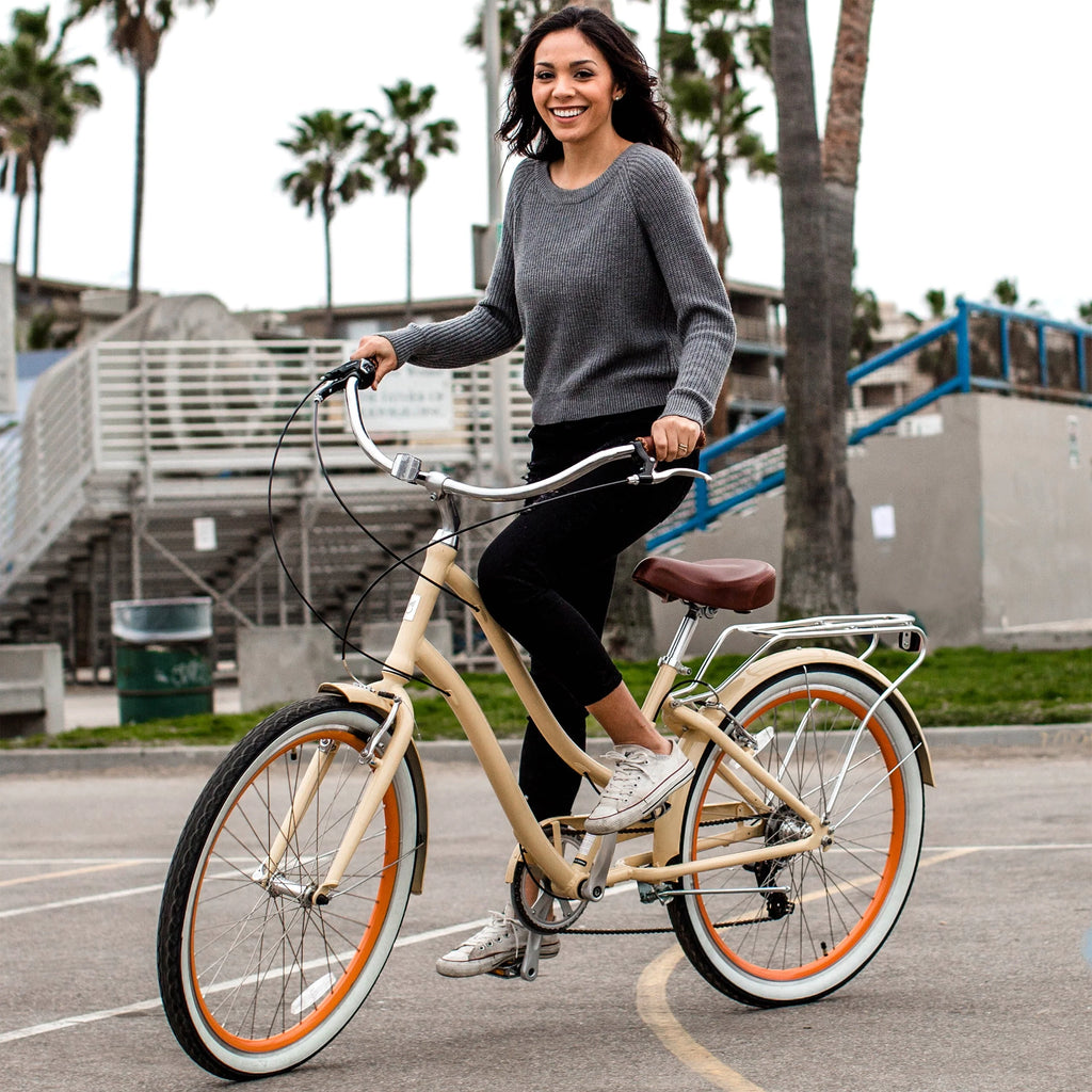 sixthreezero Every journey Vélo hybride de ville à cadre ouvert 7 vitesses pour femme, roues de 26 po et cadre de 17,5 po, crème