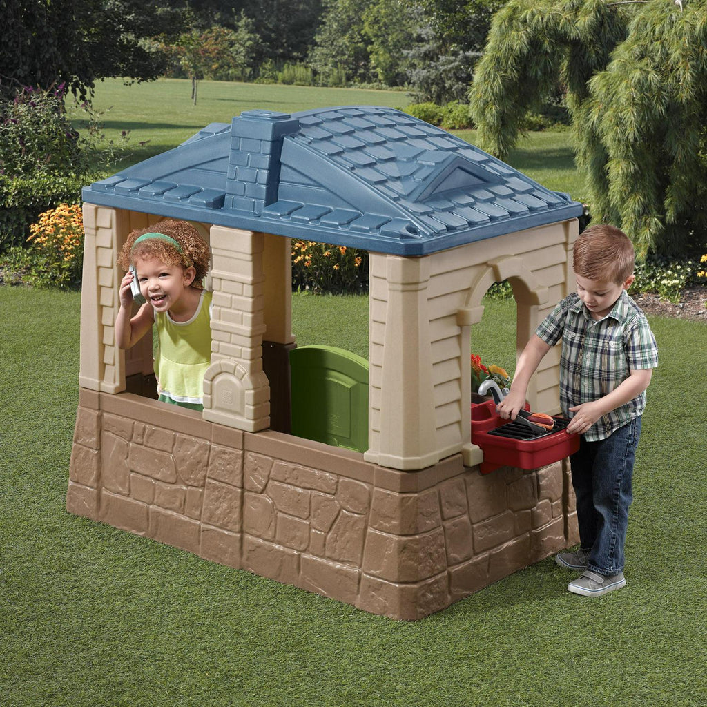 Step2 Happy Home Cottage & Grill Maisonnette marron en plastique avec barbecue Jouets d'extérieur pour enfants