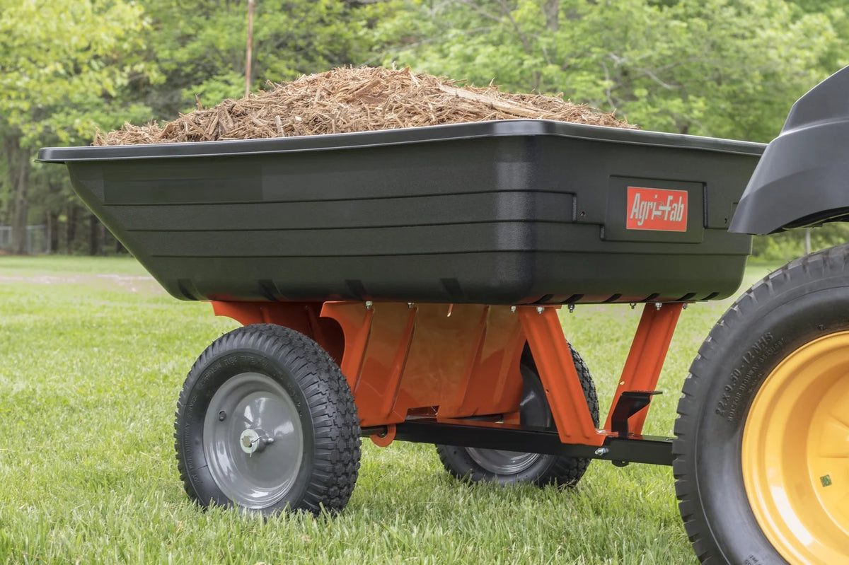 Chariot de remorque cubique en poly pour pelouse et jardin de 10 pi Agri-Fab, Inc. - Modèle no 45-0533