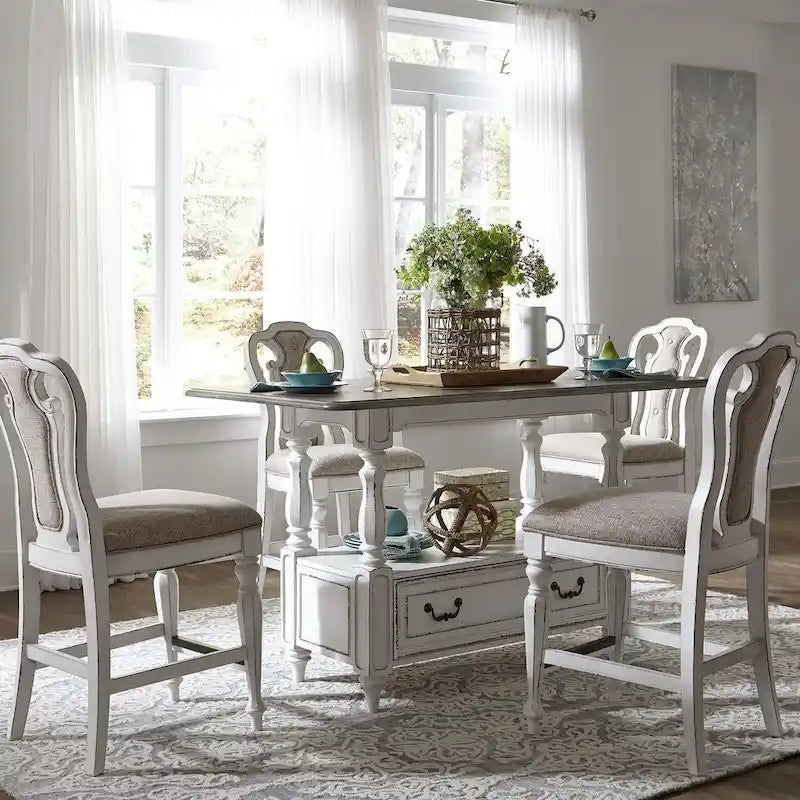 Table de rassemblement en bois patiné blanc antique