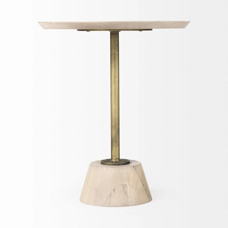 Table d'appoint décorative sur pied avec détails sculptés, 61H x 51L x 51P