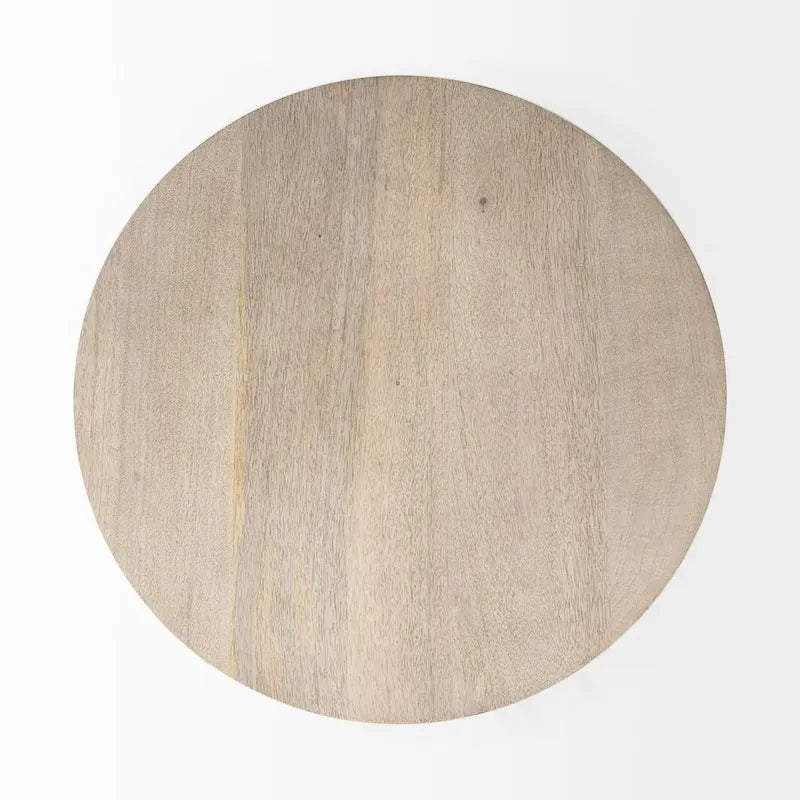 Table d'appoint décorative sur pied avec détails sculptés, 61H x 51L x 51P