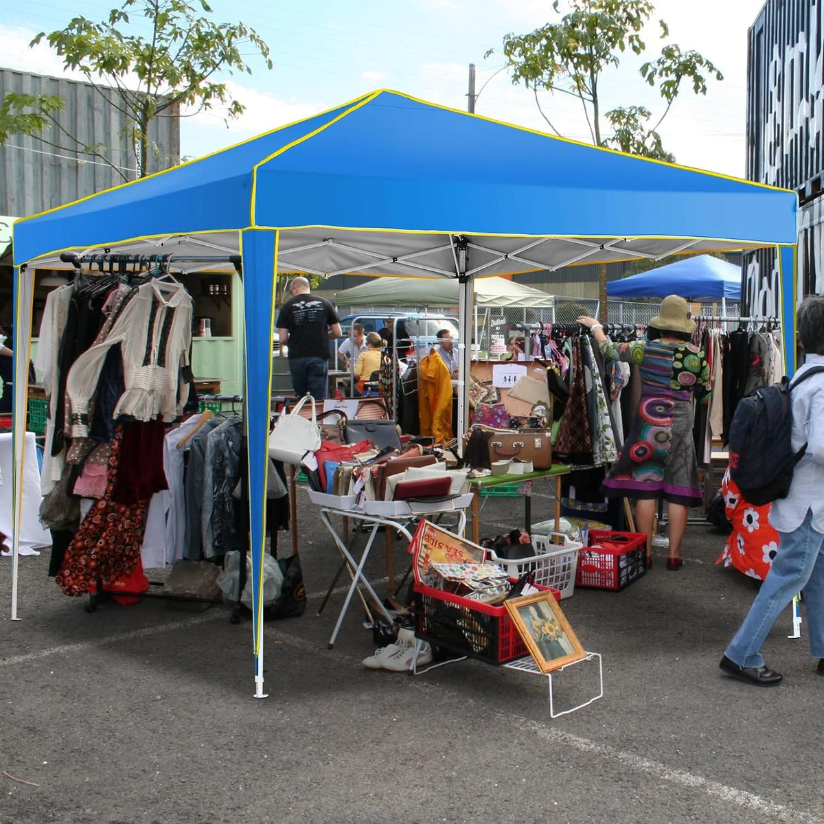 HOTEEL Chapiteau pop-up 10x10 avec murs latéraux, Tente imperméable pour fêtes et événements de mariage, Gazébo d'extérieur instantané avec sac de transport, piquets, cordes et sacs de sable, Noir