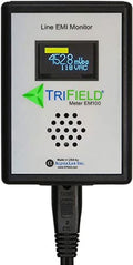 Compteur d’électricité polluée par Trifield - Modèle EM100 - Analyseur de bruit électromagnétique sur les lignes électriques - Surveillez la qualité de l’électricité chez vous, au bureau ou dans votre commerce - Fabriqué aux États-Unis par Alphalab, Inc.
