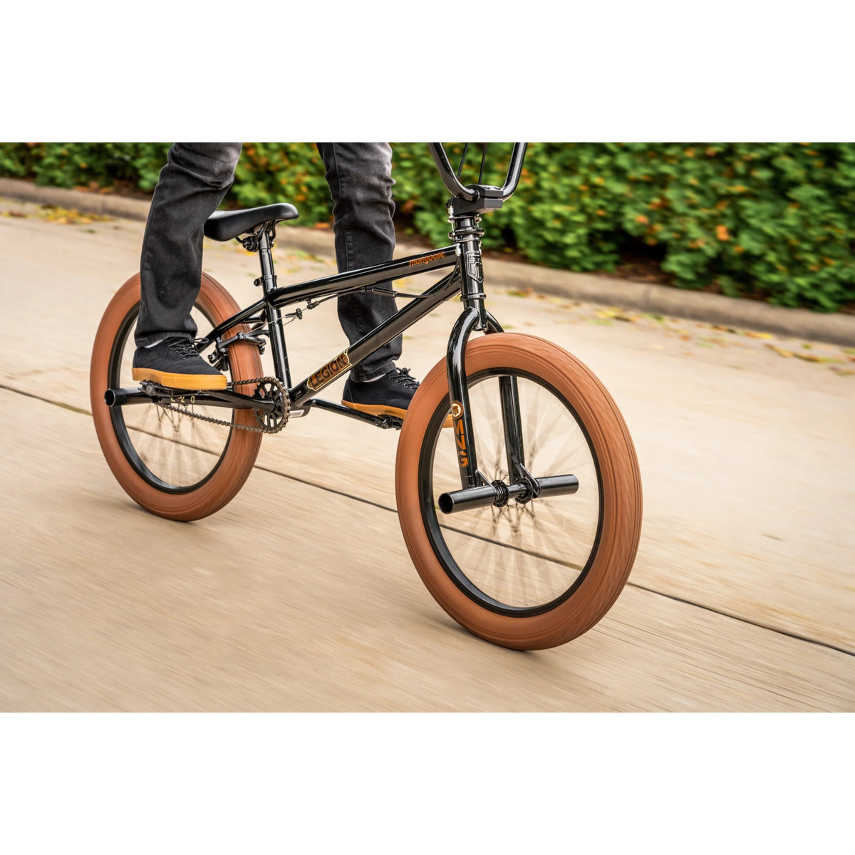 Vélo BMX Freestyle Mongoose Legion L20, Roue de 20 po, Dès 8 ans, Bleu