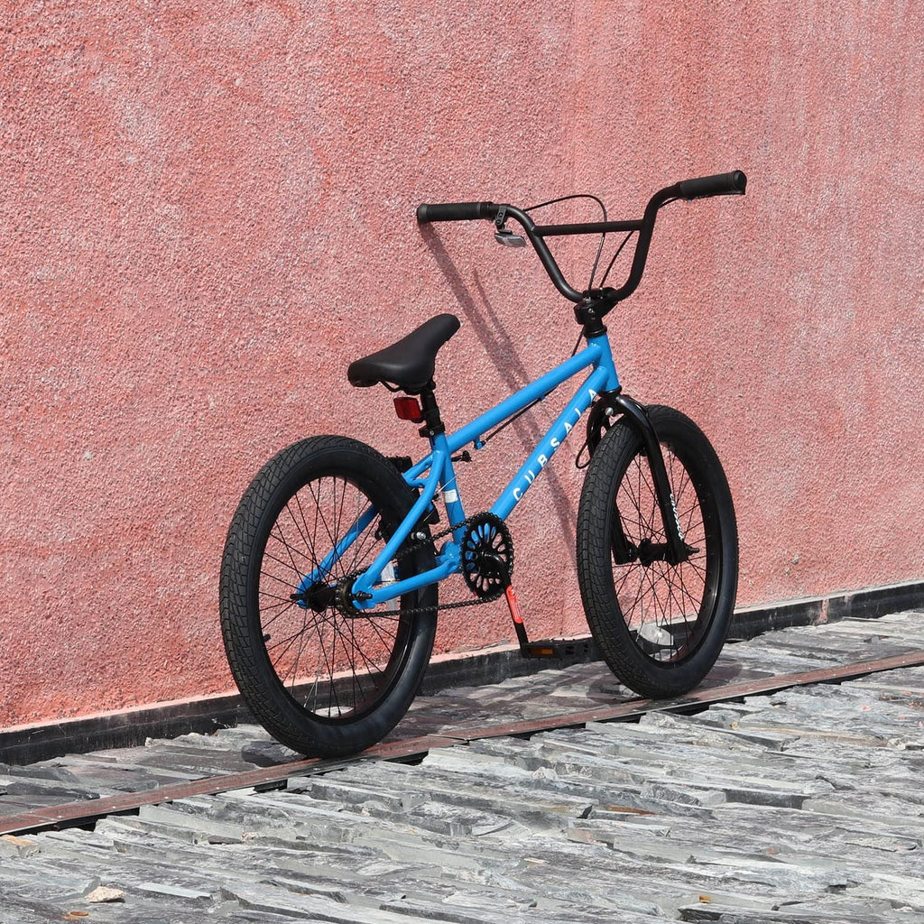 cubsala 20 Vélo BMX Freestyle pour enfants de 6 à 14 ans, garçons et filles, avec 4 cales, noir avec pneus rouges