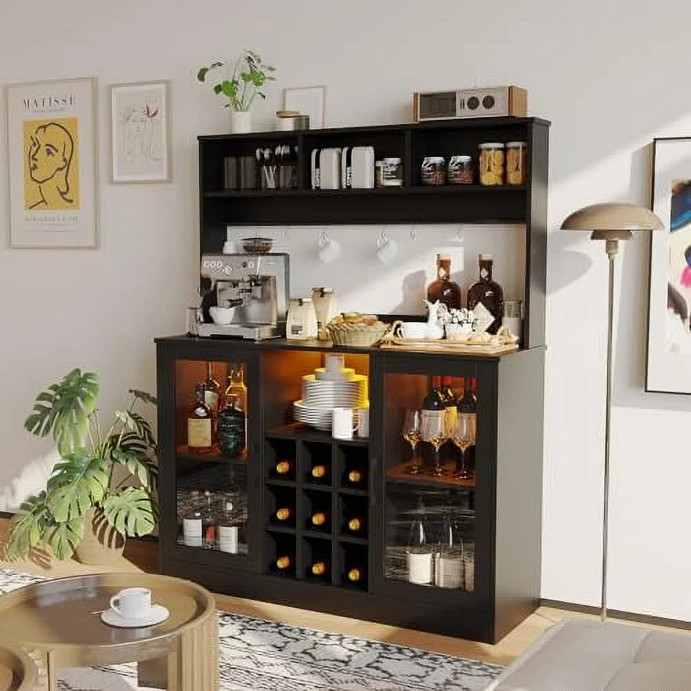 Meuble bar à café et à vin Juiluna avec prise électrique, 6 crochets, 9 porte-verres et étagère réglable, meuble à boissons avec éclairage LED, buffet avec étagère de rangement pour cuisine, noir