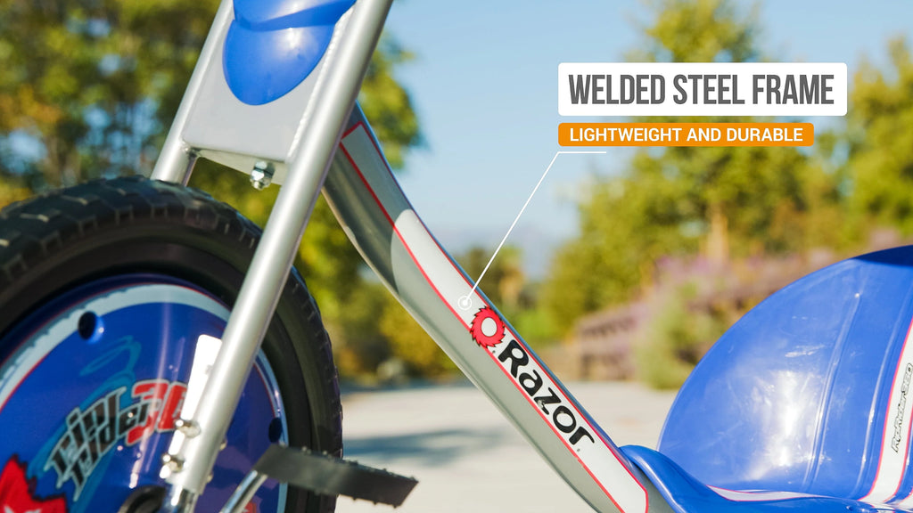 Tricycle de dérapage Razor RipRider 360 - Bleu, Roue avant de 16 pouces, Véhicule autoporté de dérapage à 3 roues, Tricycle avec roulettes arrière pour enfants à partir de 5 ans, Unisexe