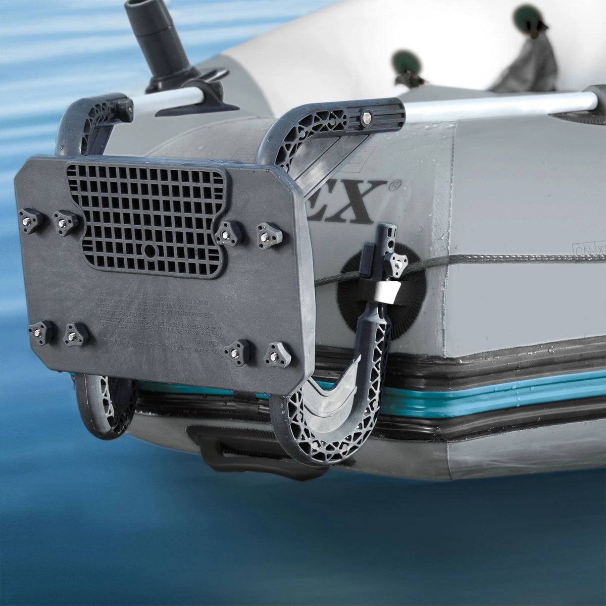 Bateau de pêche gonflable Intex Excursion pour 5 personnes avec support de moteur en composite
