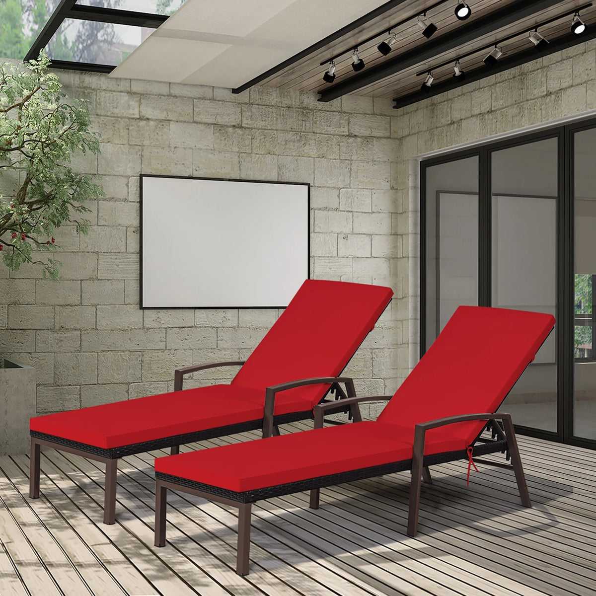 Costway Lot de 2 chaises longues de jardin en rotin, inclinables avec dossier réglable et coussinés, rouges