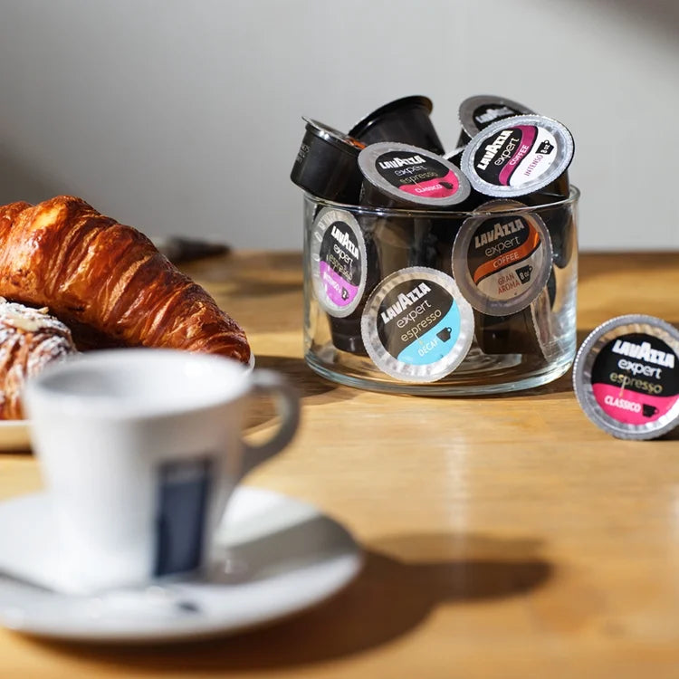 Machine à expresso et à café Lavazza Classy Plus, compatibilité des capsules Expert