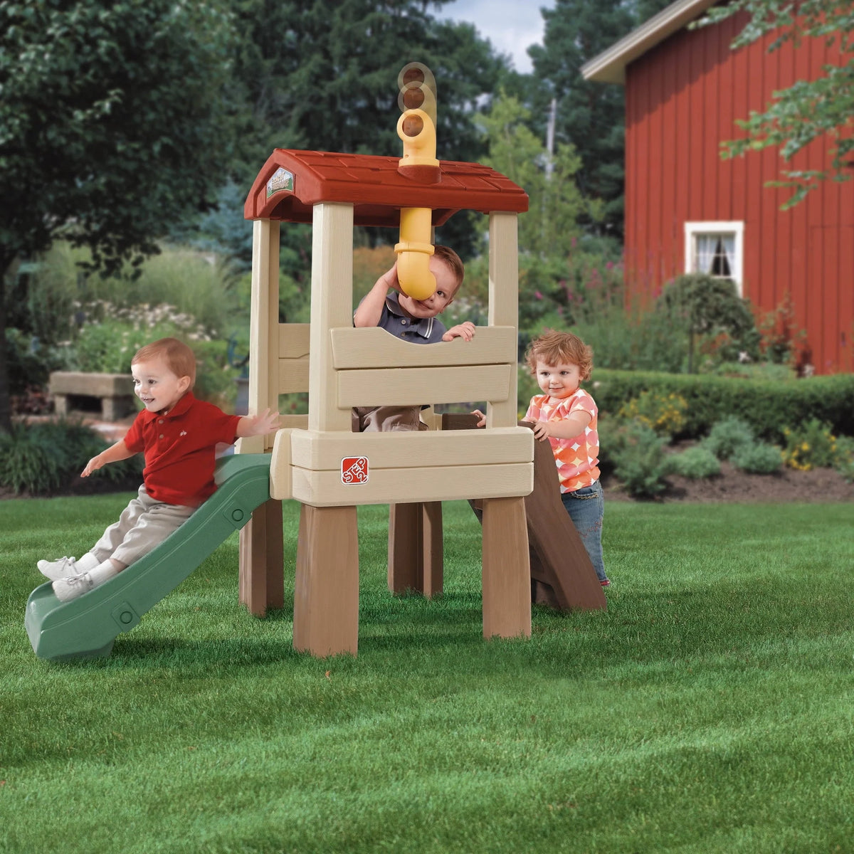 Step2 Cabane d’arbre d’observation Naturally Playful, structure de grimpe avec toboggan pour tout-petits