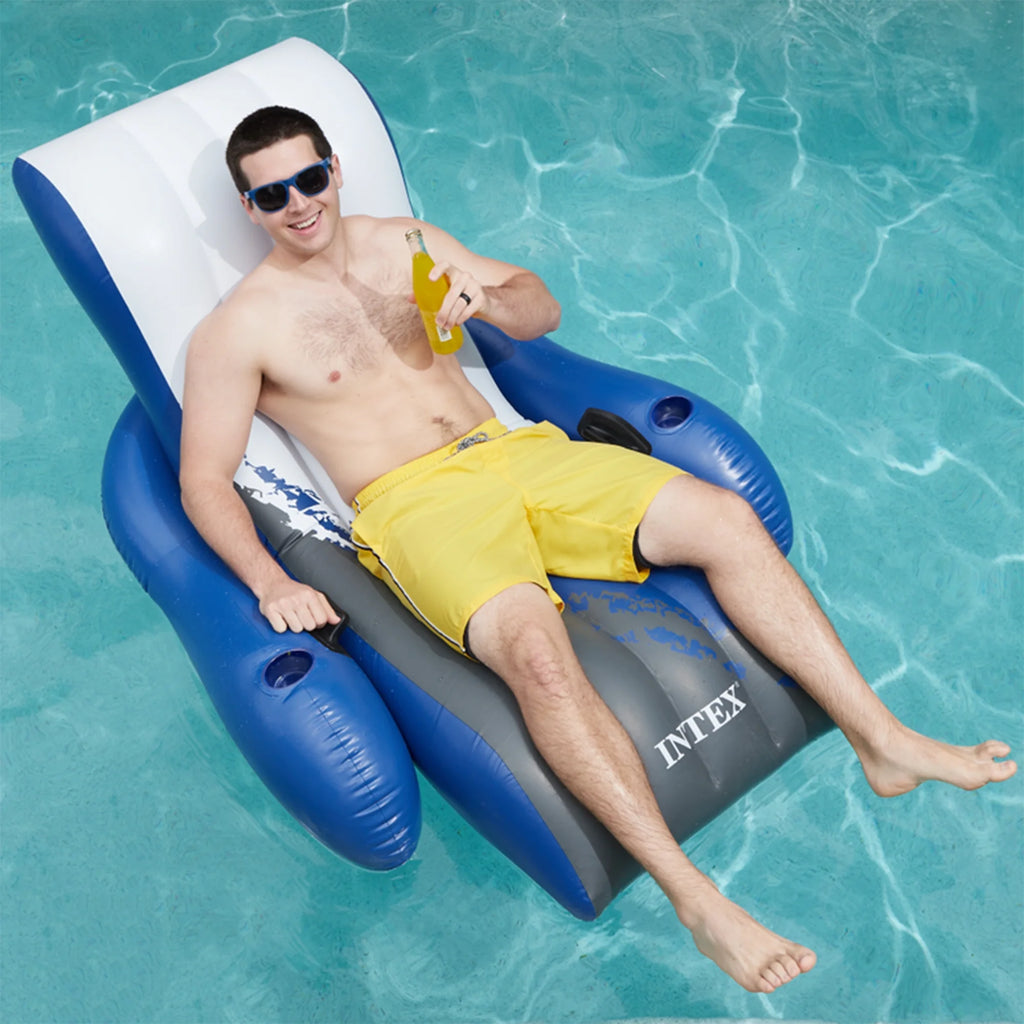 Piscine hors-sol INTEX Ultra XTR 7,32 m x 3,66 m x 1,32 m, bouées (lot de 2) et glacière gonflable