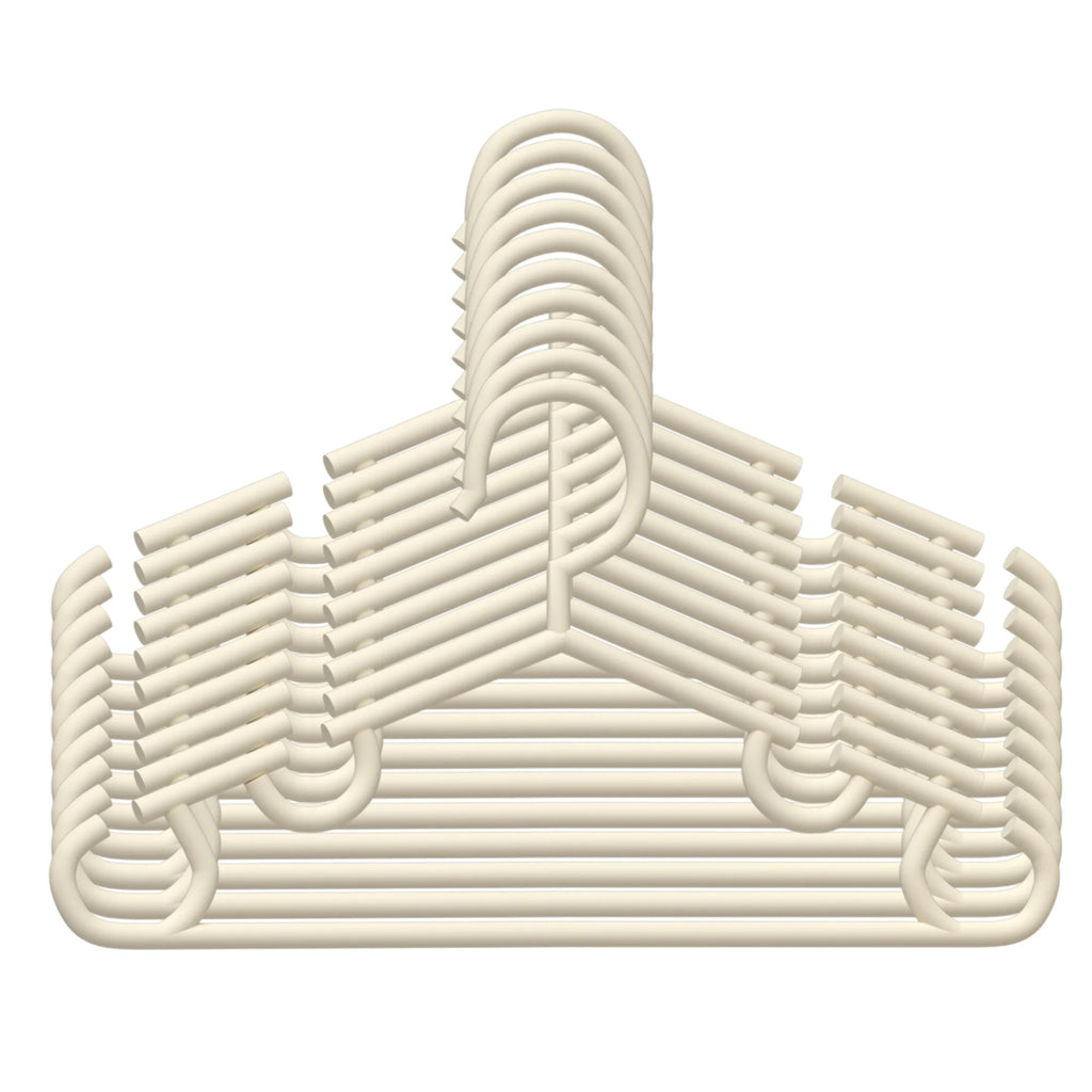 Penderie portable pour enfants Montary avec portes magnétiques et tringle – Meuble de rangement en plastique à 4 casiers pour chambre d'enfant