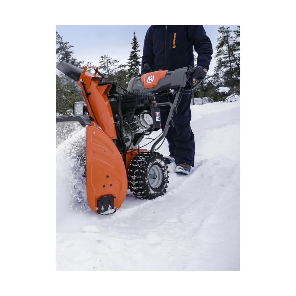 Husqvarna Outdoor Power Equipment Souffleuse à neige résidentielle Husqvarna ST 330 30 369 cc