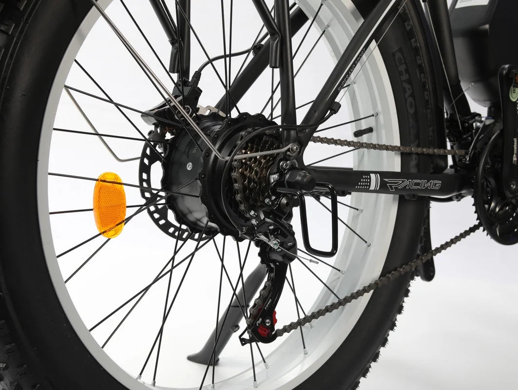 Vélo électrique 5000 W (crête) pour adultes, moto électrique avec batterie 60 V 25 Ah, vélo électrique à double moteur 80 km/h, vélo électrique à pneus larges 26 × 4,0, VTT à transmission intégrale et 21 vitesses pour tous les terrains UL 2849
