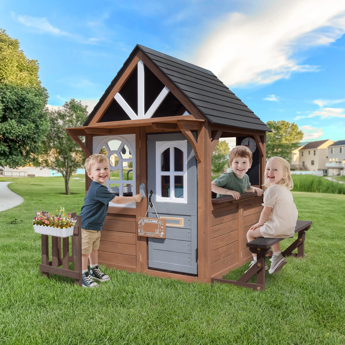 COCLUB Maison de jeu d’extérieur, Maison de jeu en bois pour enfants et tout-petits, Grande maison de jeu avec banc/Clôture/Cuisine/Plaque nominative/Téléphone factice, Jouet d’extérieur cadeau pour filles et garçons à partir de 3 ans, (62,99 l × 67,32 L)