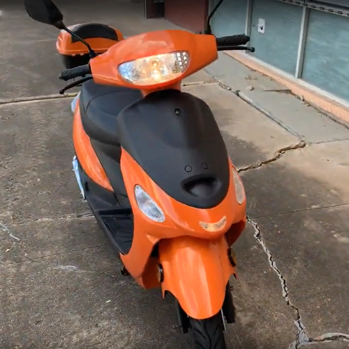 Scooter cyclomoteur TaoTao Pony SP 50cc