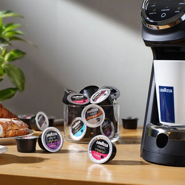 Machine à expresso et à café Lavazza Classy Plus, compatibilité des capsules Expert