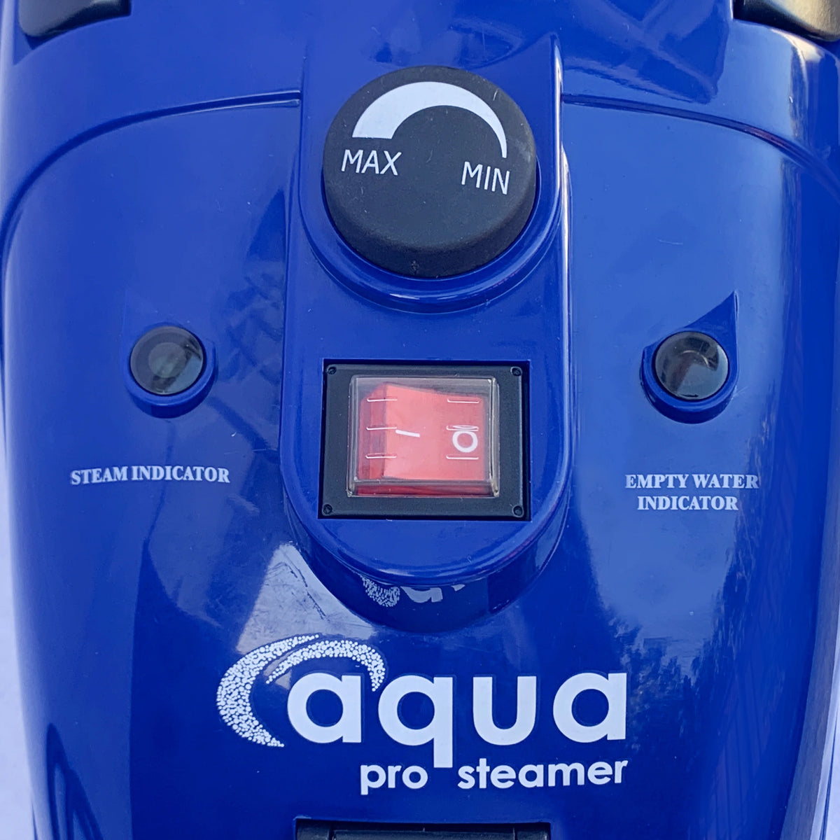 Nettoyeur vapeur à main AquaVac