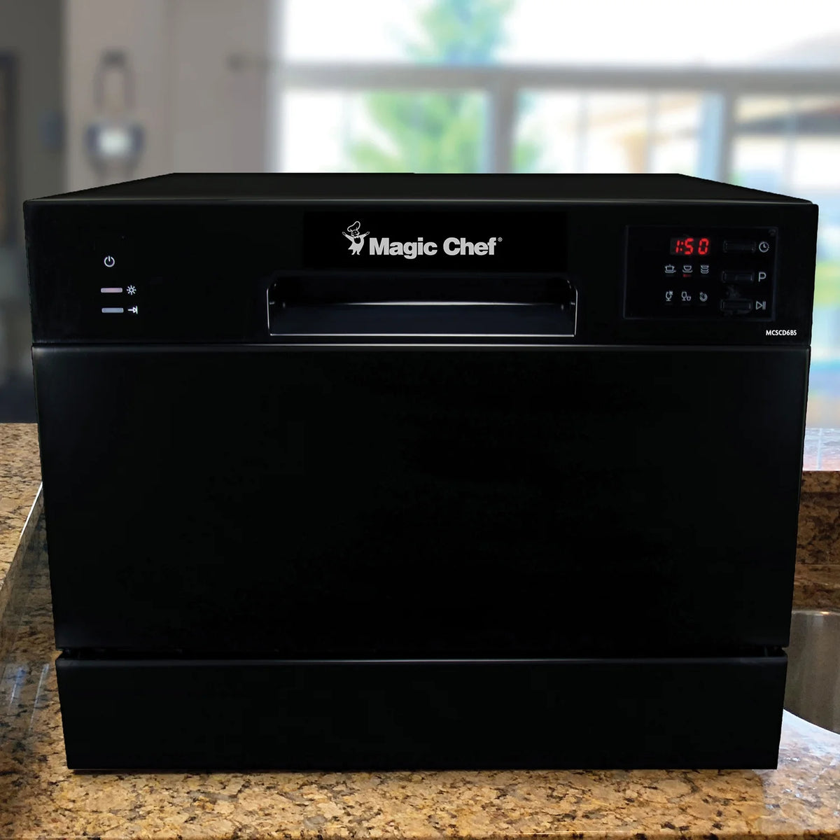 Lave-vaisselle de comptoir Magic Chef Energy Star pour 6 couverts (modèle MCSCD6W5)  S’installe sous les armoires grâce à sa hauteur de 17,2 po