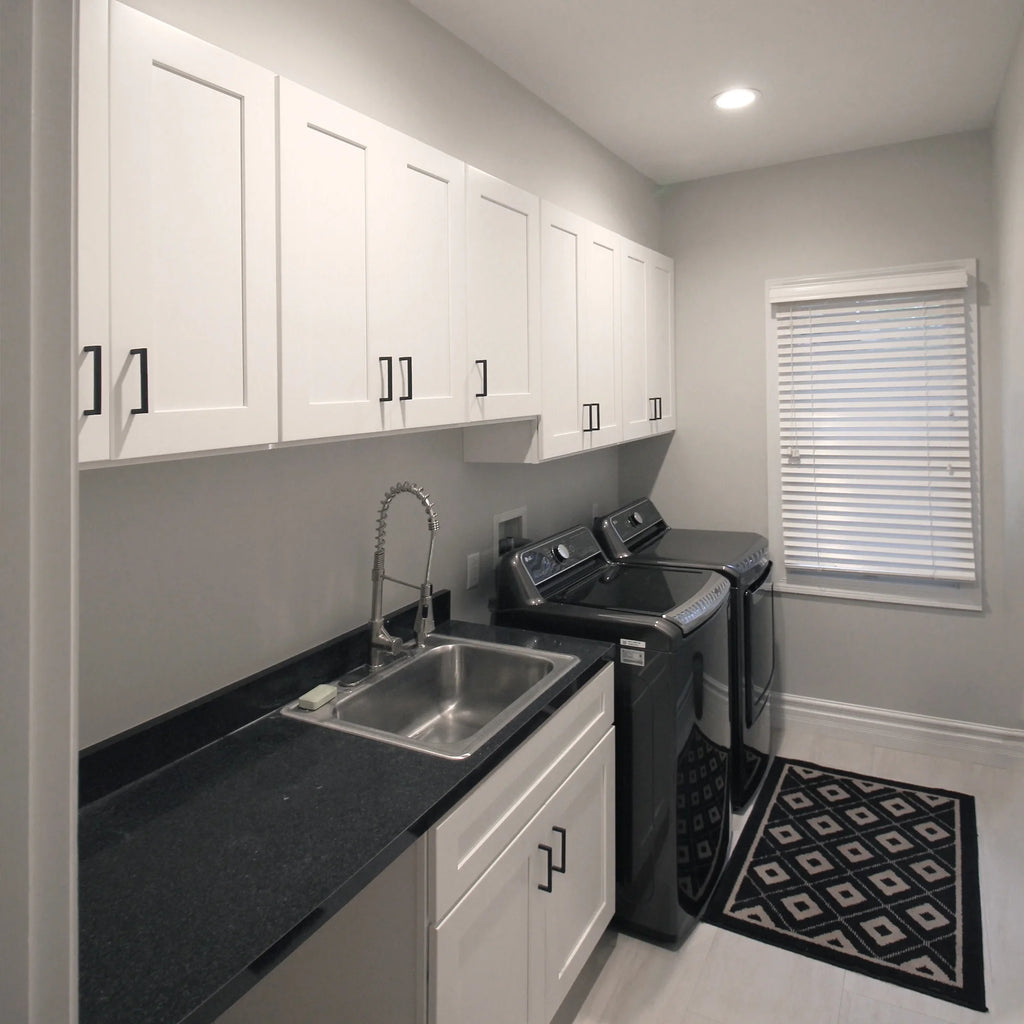Design House Brookings Meuble bas de cuisine à assembler en bois Shaker, 2 portes et 2 tiroirs (48 x 34,5 x 24), blanc Sherwin Williams