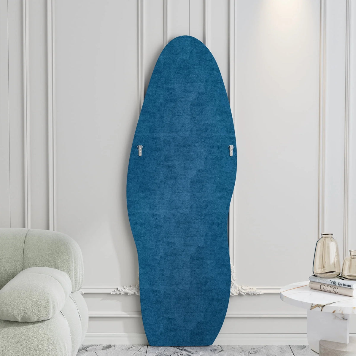 Miroir en pied irrégulier VLUSH, miroir sur pied à suspendre et à poser, miroir mural ondulé 63x24 (bleu)