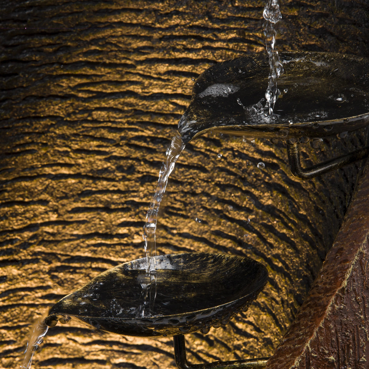 Fontaine à étages en fibre de verre pour intérieur et extérieur Alpine Corporation 43